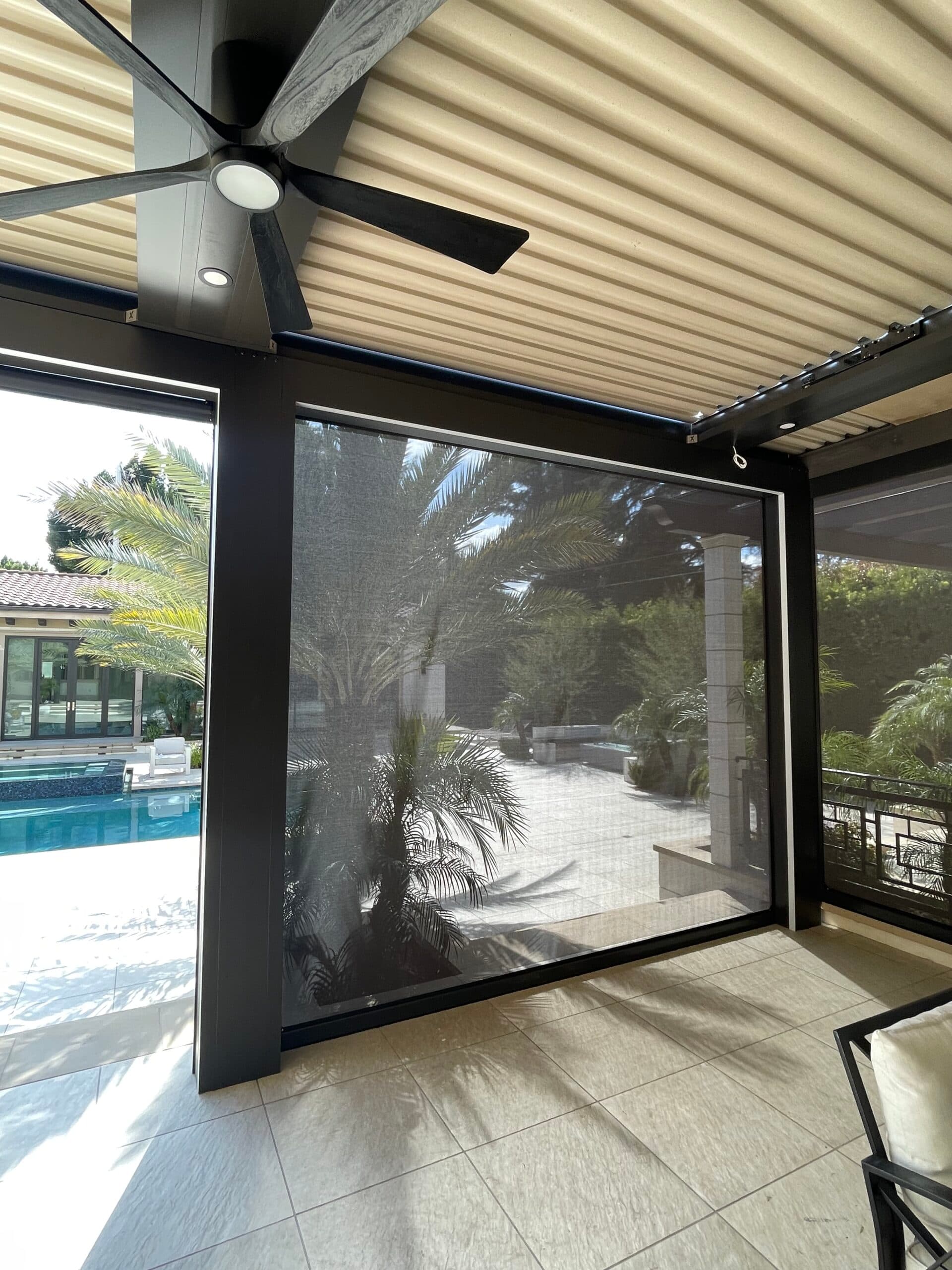 Areve residential screen installation